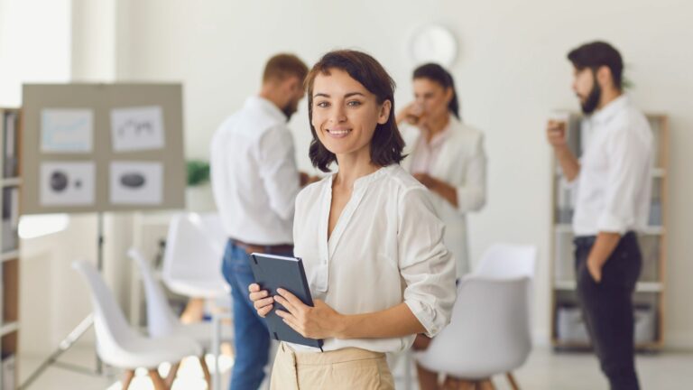 Практика продвижения архетипов бренда на примере сферы услуг